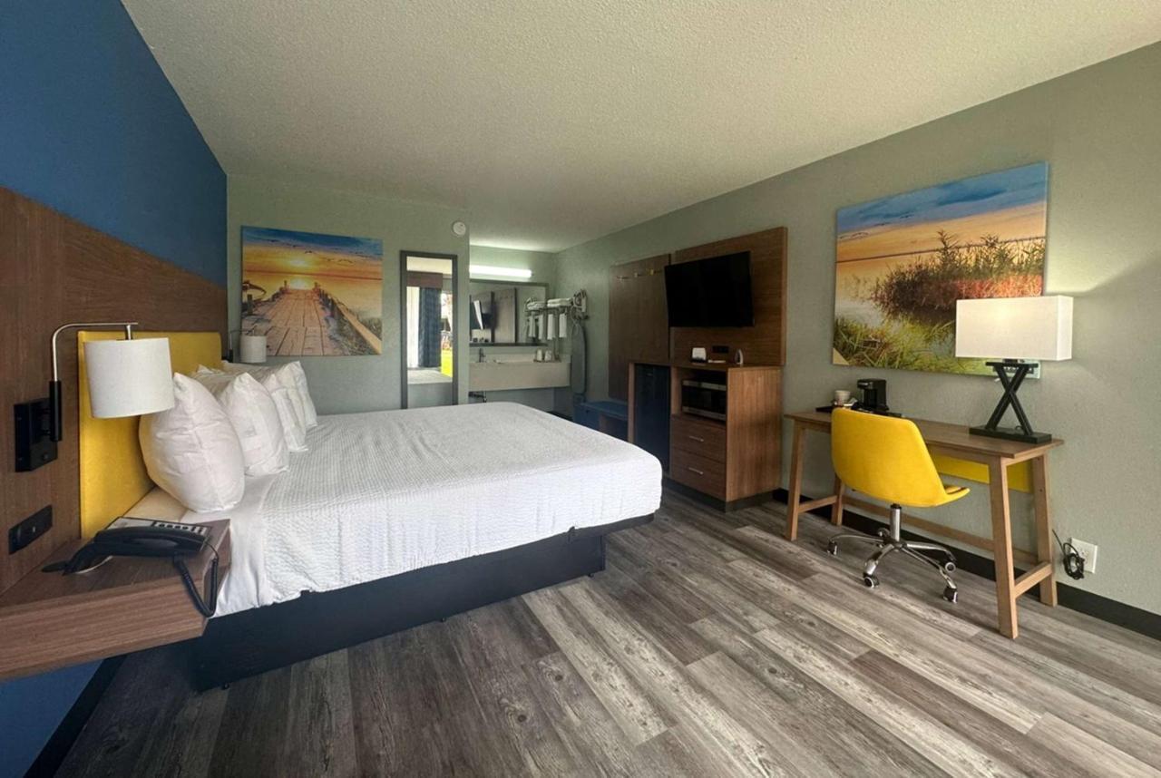 Days Inn & Suites By Wyndham Jennings Eksteriør billede